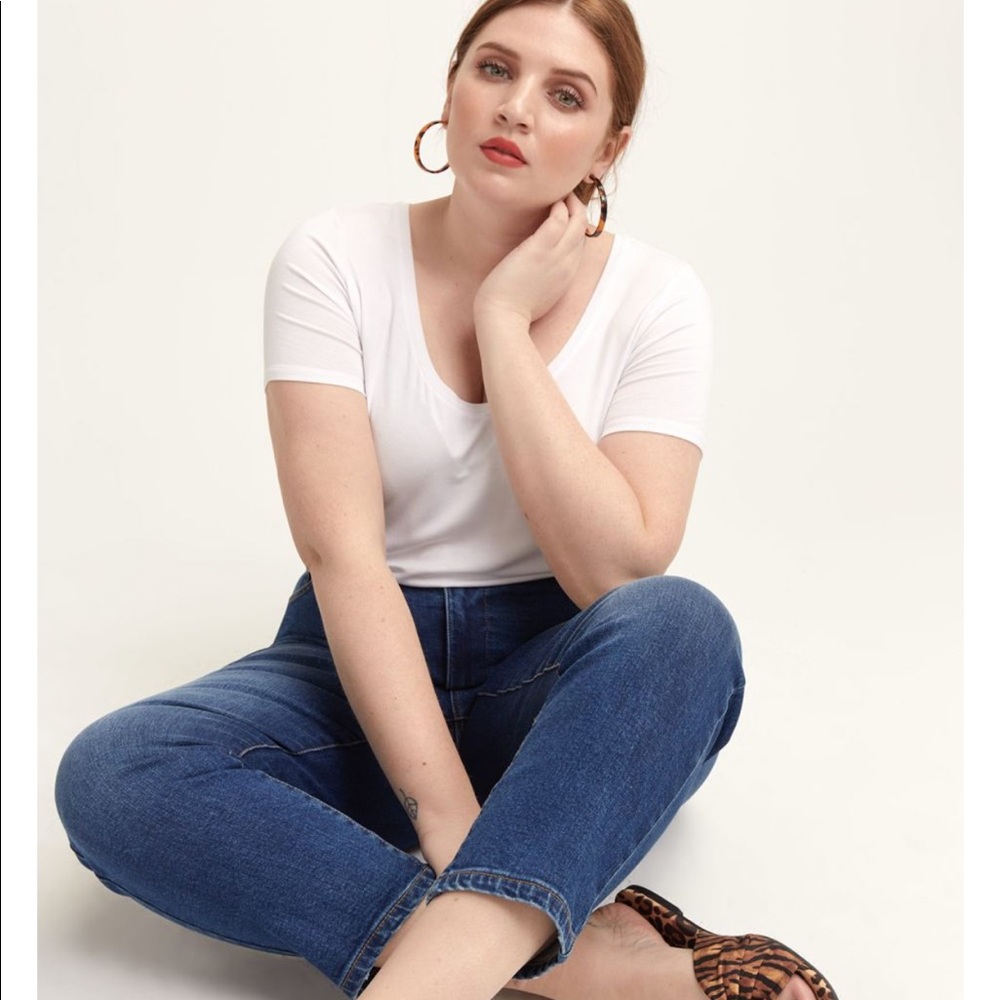 Brand new with tags Addition Elle jeans